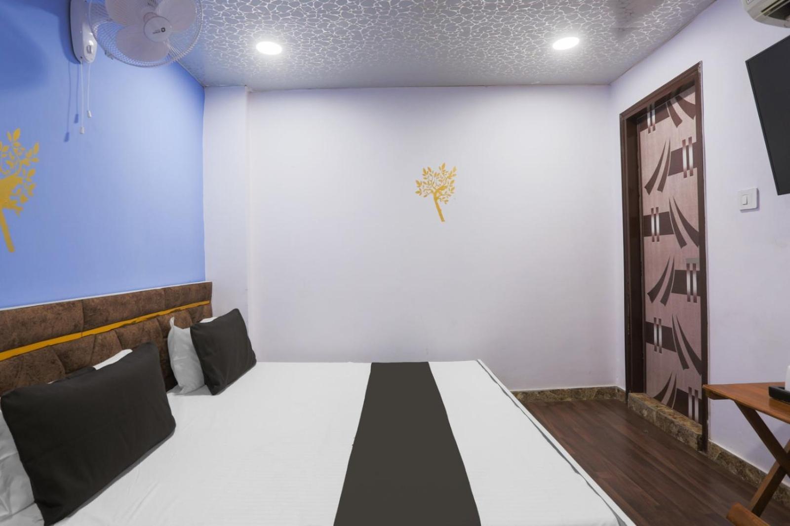 Flips With Mykonos Guest House New Delhi Exterior foto